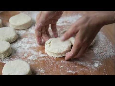 mile-high-buttermilk-biscuits-with-frankie-kimm image