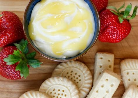 creamy-lemon-fruit-dip-barefeet-in-the-kitchen image