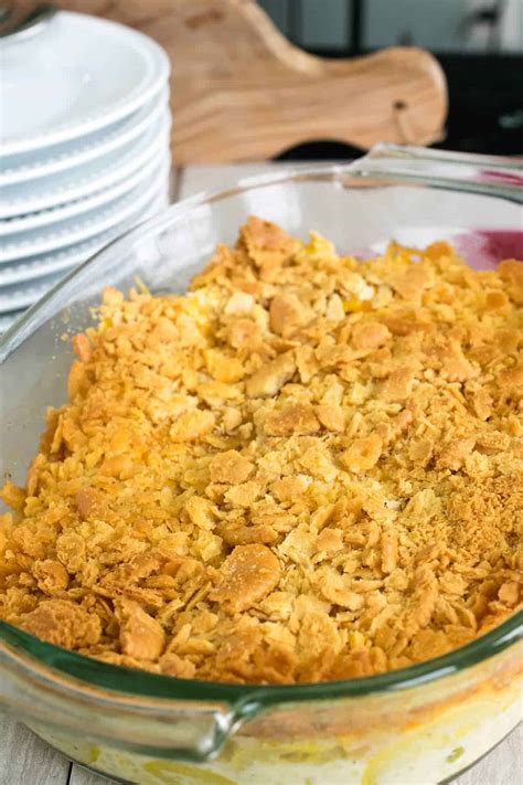 southern-squash-casserole-with-ritz-crackers-craving image