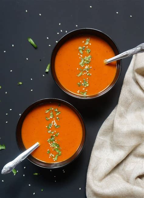vegan-roasted-carrot-red-pepper-soup-piping-pot image