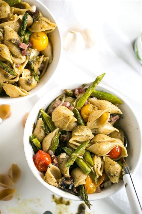 whole-wheat-pasta-salad-with-pesto-asparagus-and image