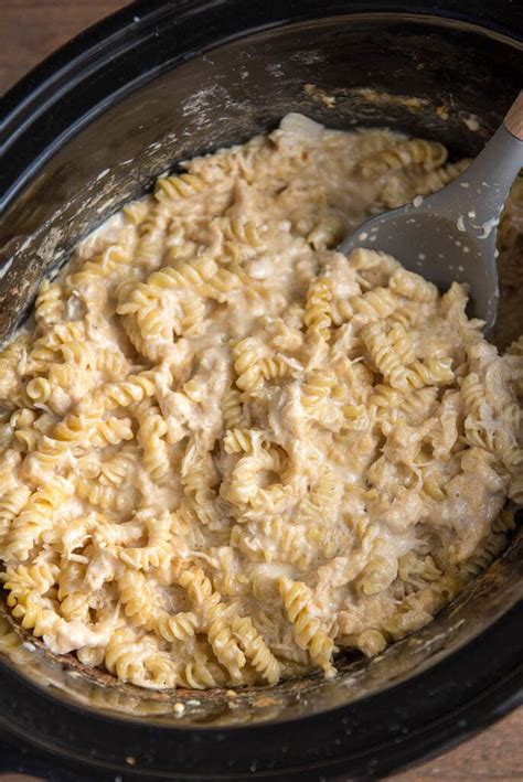 slow-cooker-mac-and-cheese-with-garlic-chicken image