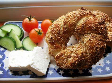 simit-sesame-encrusted-turkish-bread-rings image