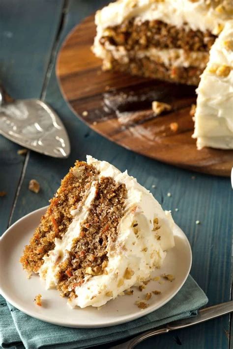 perfectly-moist-delicious-carrot-cake-a-food-lovers image
