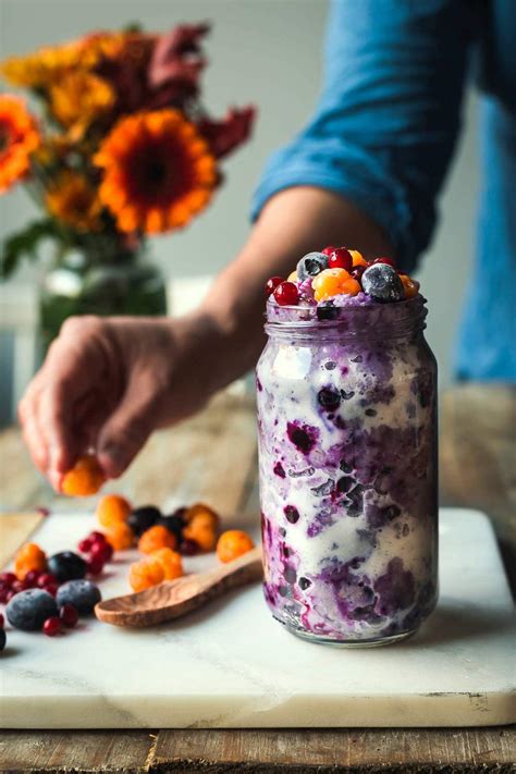 blueberry-porridge-with-vanilla-cream-my-berry image