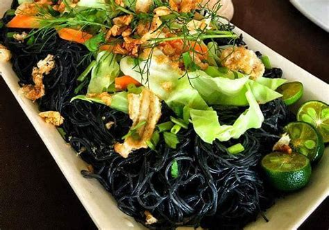 12-best-and-unique-pancit-noodle-dishes-in-the-philippine image