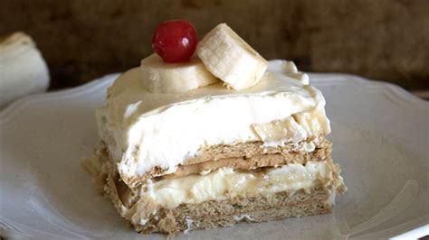 banana-cream-dessert-no-bake-recipe-all-she-cooks image