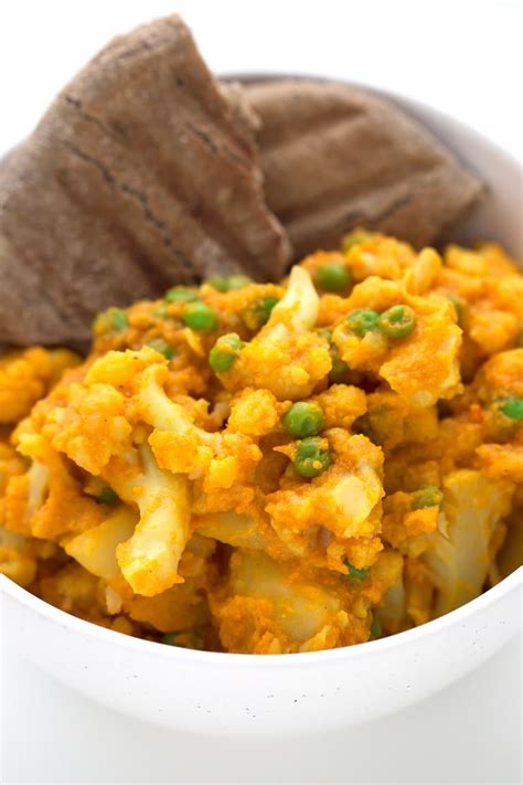 aloo-gobi-matar-potato-cauliflower-and-pea-curry image