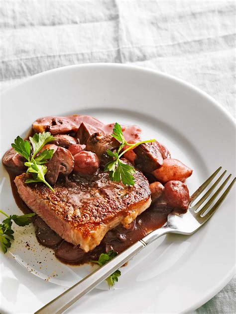 beef-with-mushrooms-and-pearl-onions-in-red-wine image