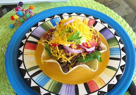 taco-salad-supreme-prettyfood image