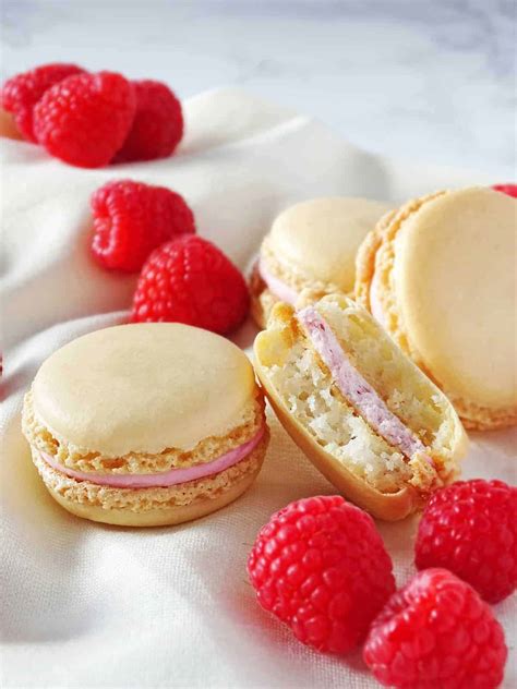 macarons-with-raspberry-filling-olga-in-the-kitchen image