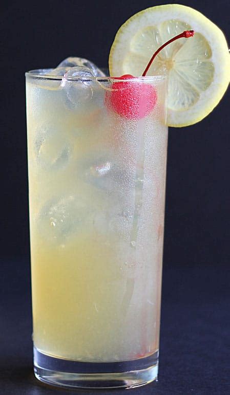bourbon-lemonade-cocktail-the-blond-cook image