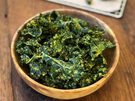 cheesy-dehydrated-kale-chips-with-nutritional-yeast image