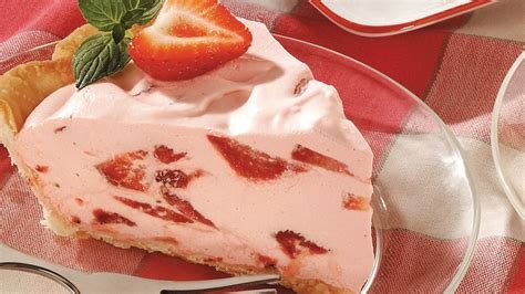 strawberry-fluff-pie-recipe-pillsburycom image