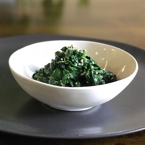 spinach-with-sesame-dressing-cooks-without-borders image