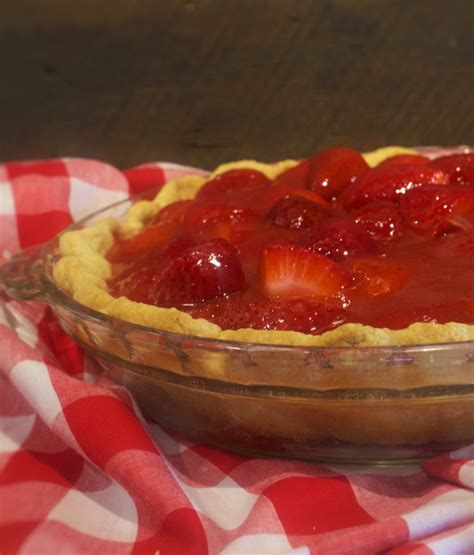 strawberry-glaze-pie-without-jello-my-country-table image
