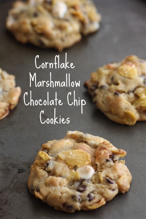 cornflake-marshmallow-chocolate-chip-cookie image