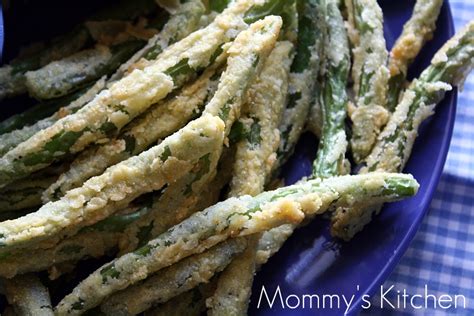 crispy-fried-green-beans-wzesty-dipping-sauce image