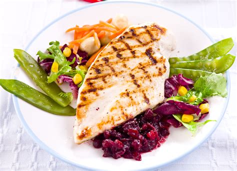 chicken-breasts-with-cranberry-sauce-recipe-the image
