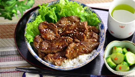 yakiniku-donburi-grilled-beef-bowl-zojirushicom image