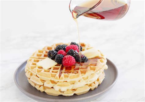 best-homemade-fluffy-waffle-recipe-double-batch image