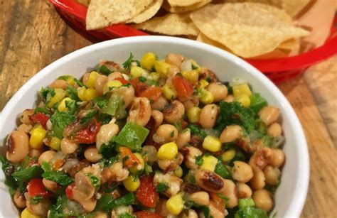 texans-share-their-27-favorite-iconic-recipes-the-daily image