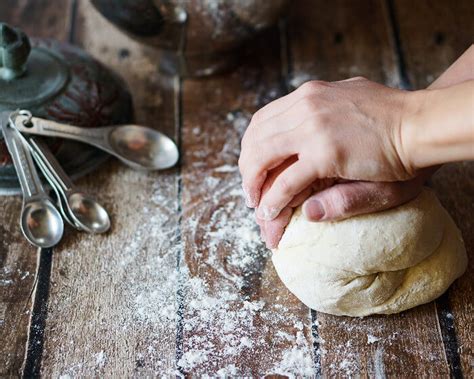 caramelized-onion-buns-accidental-happy-baker image