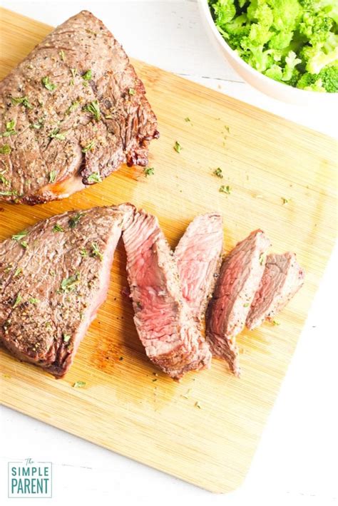 air-fryer-sirloin-steak-is-the-best-way-to-make-steak image