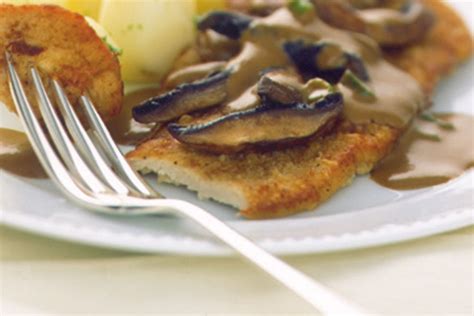 veal-scaloppine-with-mushroom-marsala-sauce-canadian-goodness image