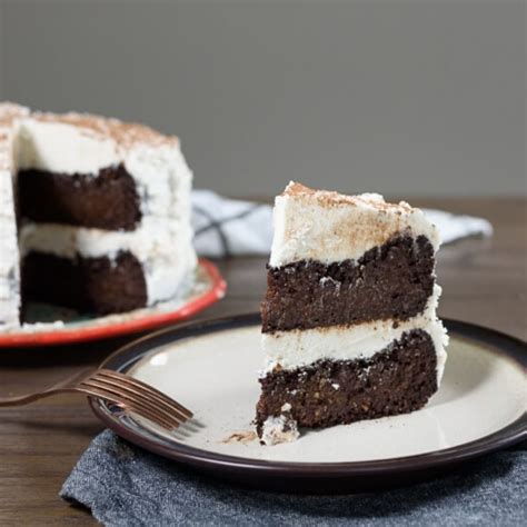 chocolate-quinoa-cake-vegan-gluten-free-delicious image
