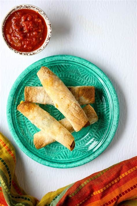 breakfast-taquitos-make-ahead-and-freeze-the-food image