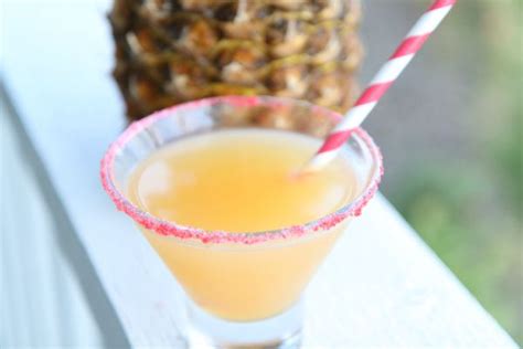 whipped-pineapple-cocktail-bargainbriana image
