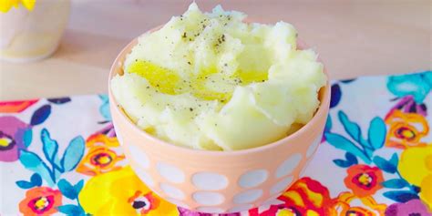 how-to-make-homemade-mashed-potatoes-best-way image