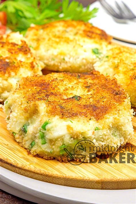 royal-fish-cakes-the-midnight-baker-fancy-fish-cakes image