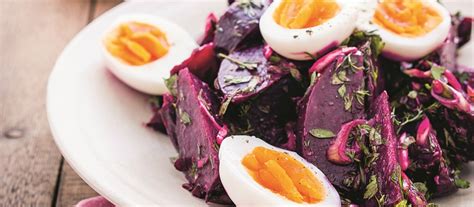12-extra-healthy-beet-salad-recipes-to-fill-you-up-food image