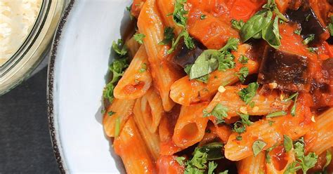 8-ways-to-upgrade-your-pasta-with-eggplant image