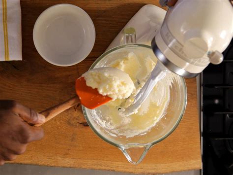how-to-cream-butter-and-sugar-a-step-by-step-guide image