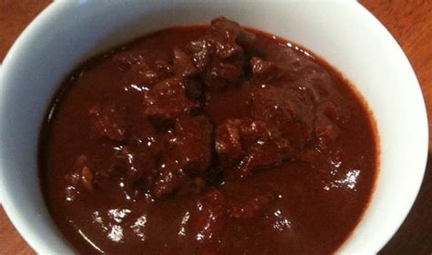 texas-chili-history-how-a-simple-bowl-of-red-became image