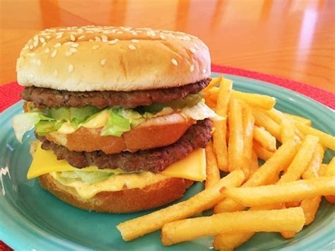 mcdonalds-big-mac-hamburger-copycat-recipe-by image
