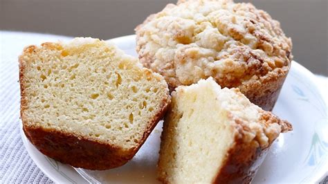sour-cream-butter-muffins-the-baking-network image
