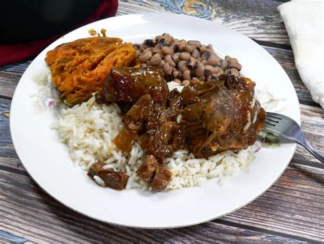 oxtails-and-gravy-recipe-taste-of-southern image