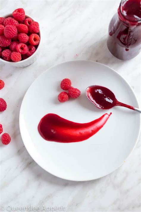 homemade-raspberry-sauce-recipe-queenslee image