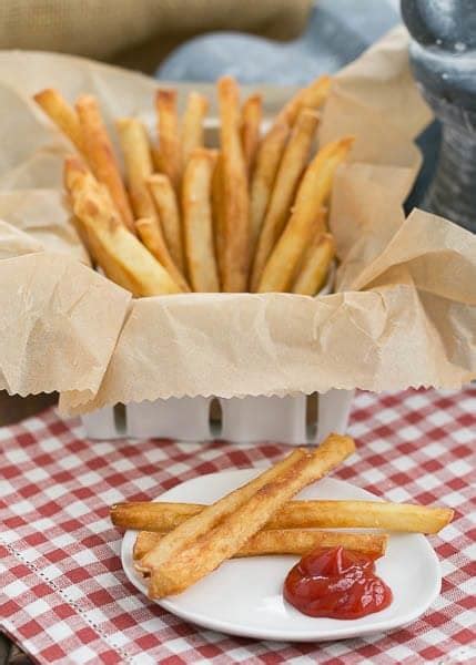 thin-crispy-french-fries-that-skinny-chick-can-bake image