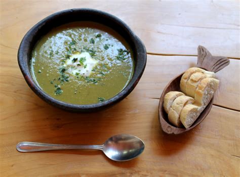 quick-easy-recipe-yummy-curried-banana-soup-youll image
