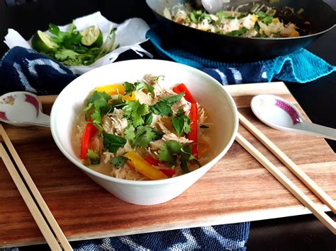 thai-green-coconut-curry-chicken-with-rice-noodles image