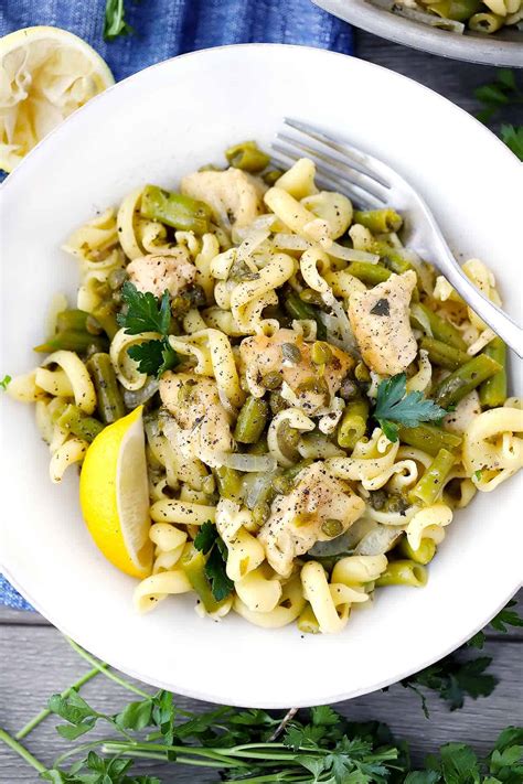 chicken-piccata-pasta-with-green-beans-bowl-of image