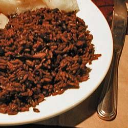 cuban-black-beans-and-rice-moros-y-cristianos image