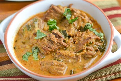slow-cooker-thai-red-curry-beef-salu-salo image