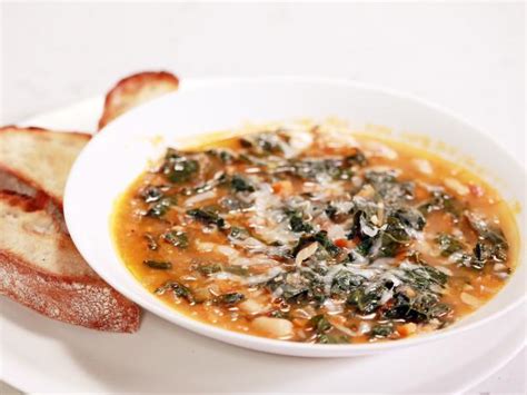 mediterranean-bean-and-bacon-soup-recipes-cooking image