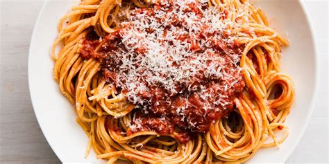 best-homemade-spaghetti-sauce-recipe-delish image